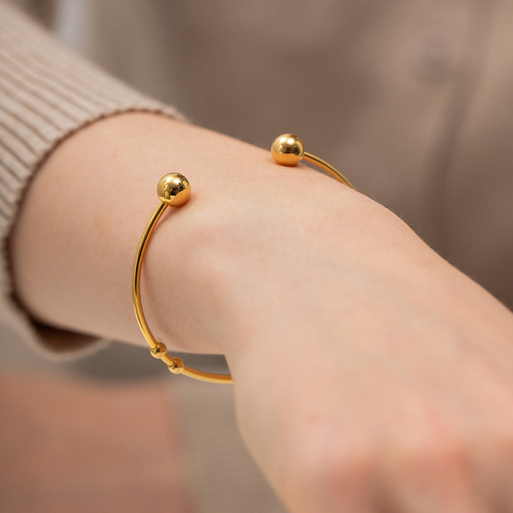 Calista Bangle