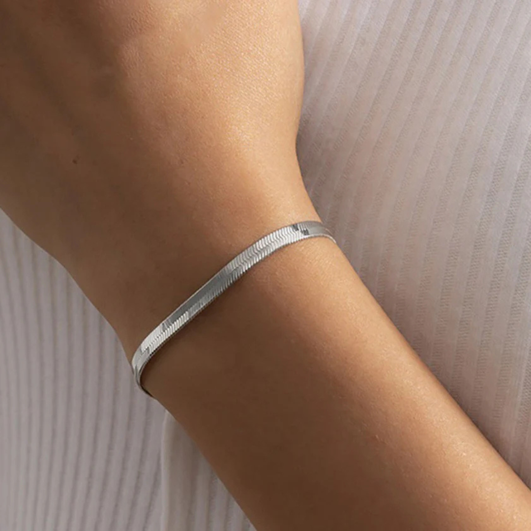 Maren Herringbone Bracelet