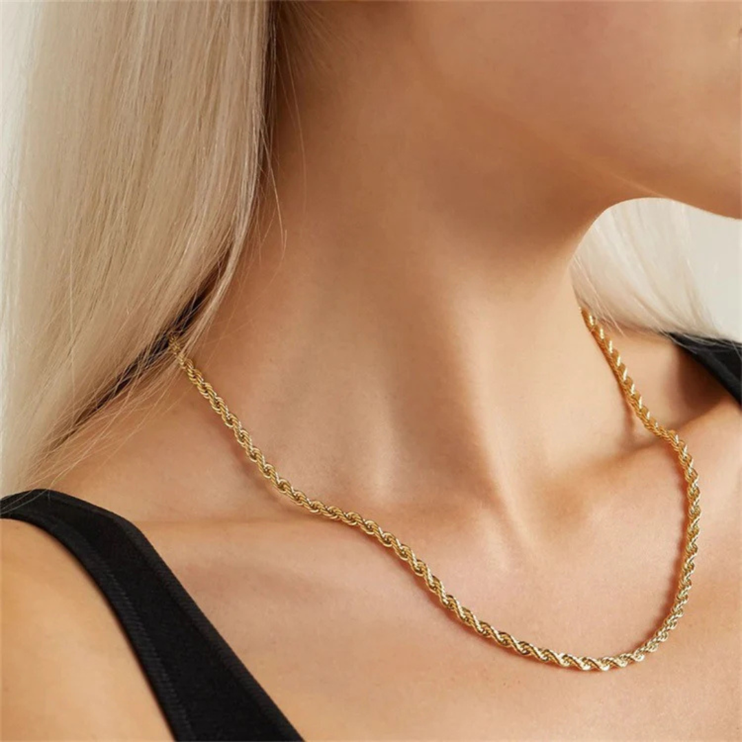 Vesna Rope Necklace