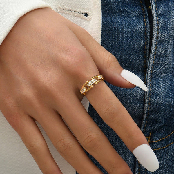 Carys Diamond Ring
