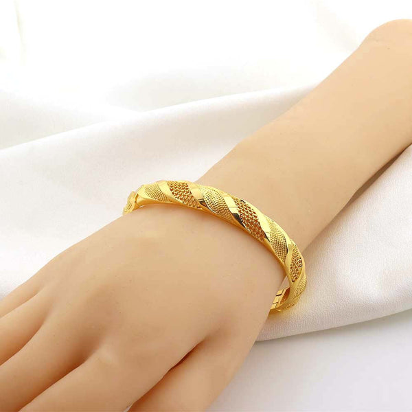 Liora Bracelet