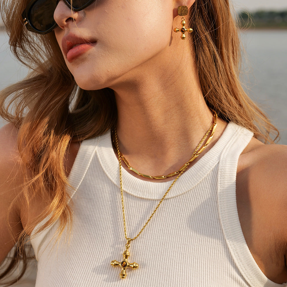 Birdie Gold Necklace