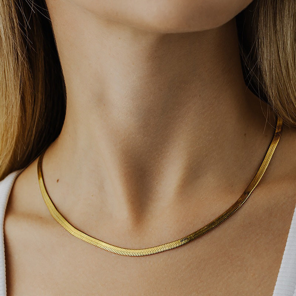 Maren Herringbone Necklace