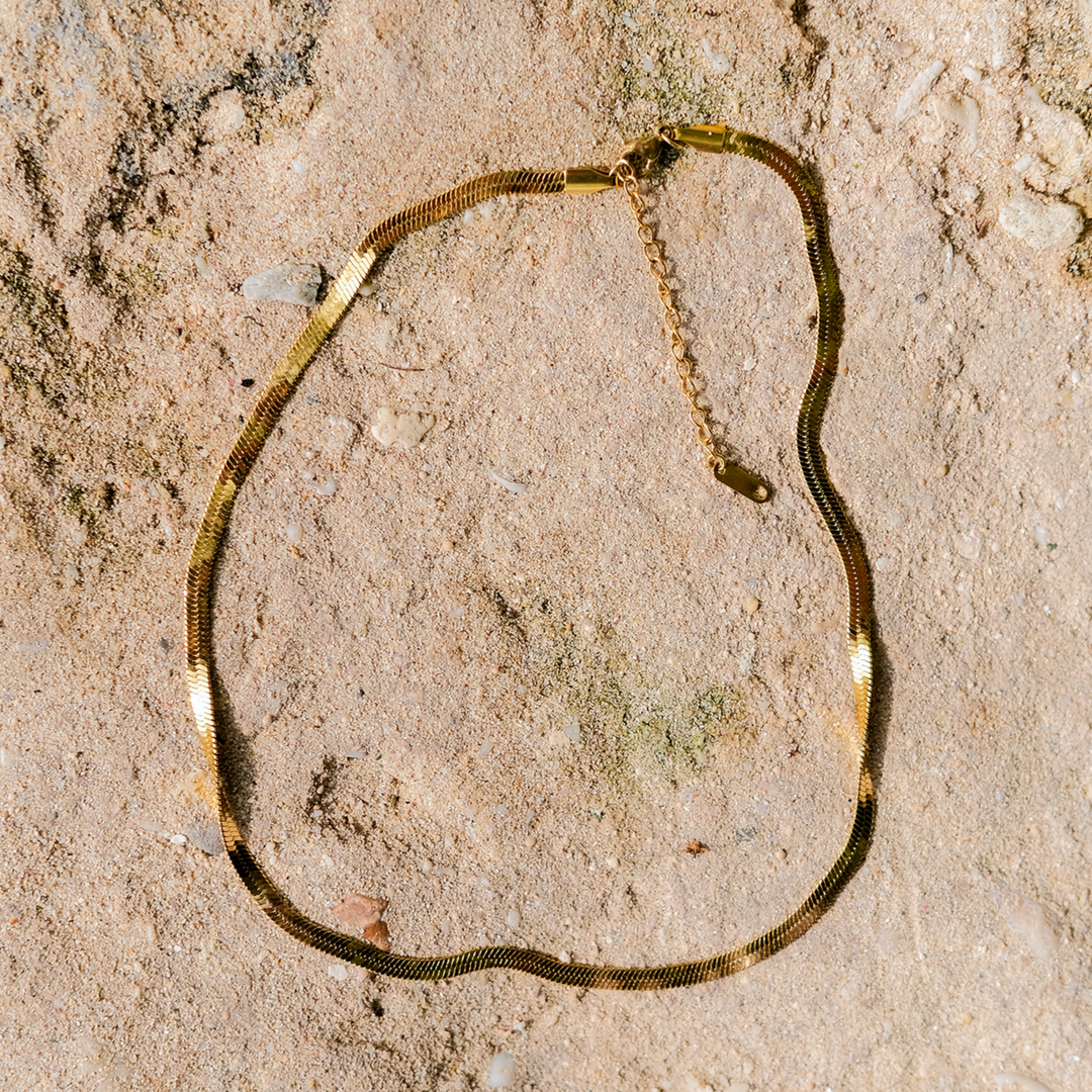 Maren Herringbone Necklace