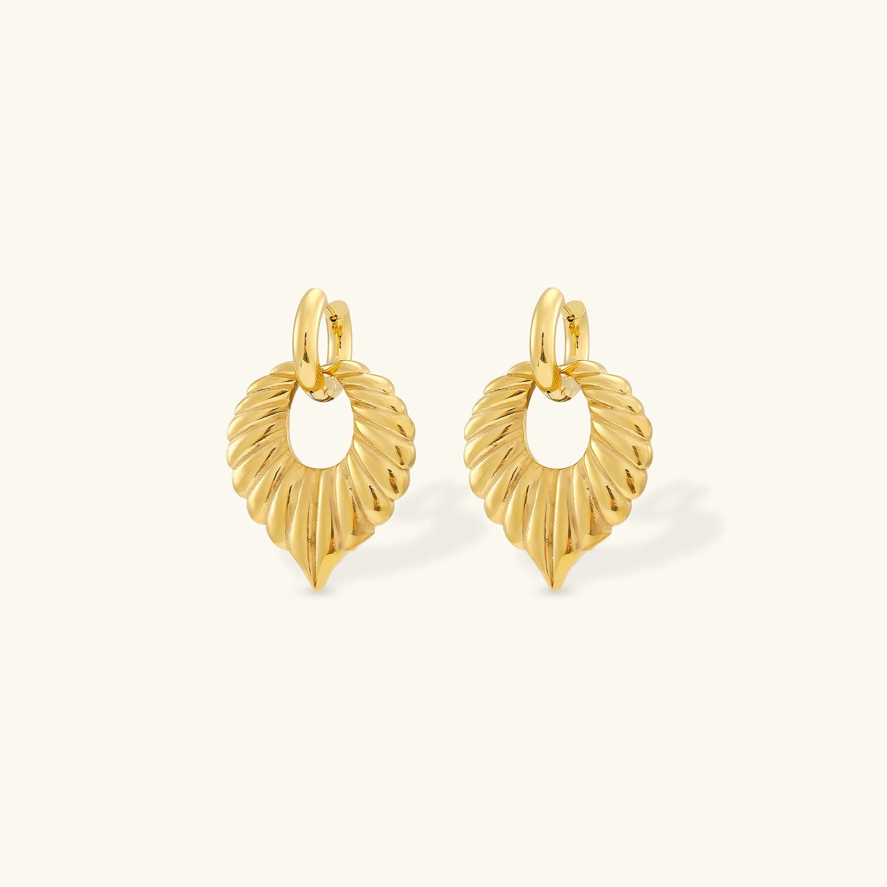 Marguerite Drop Earrings
