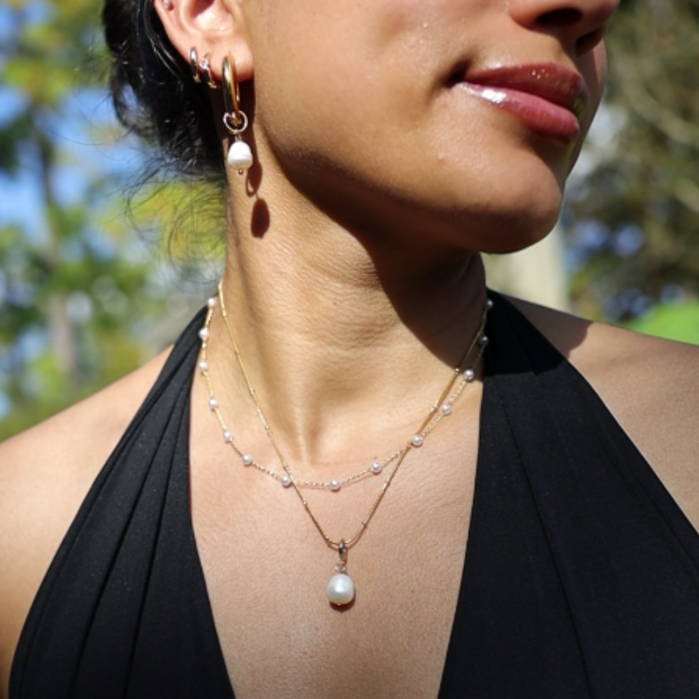Zephyra Pearl Necklace