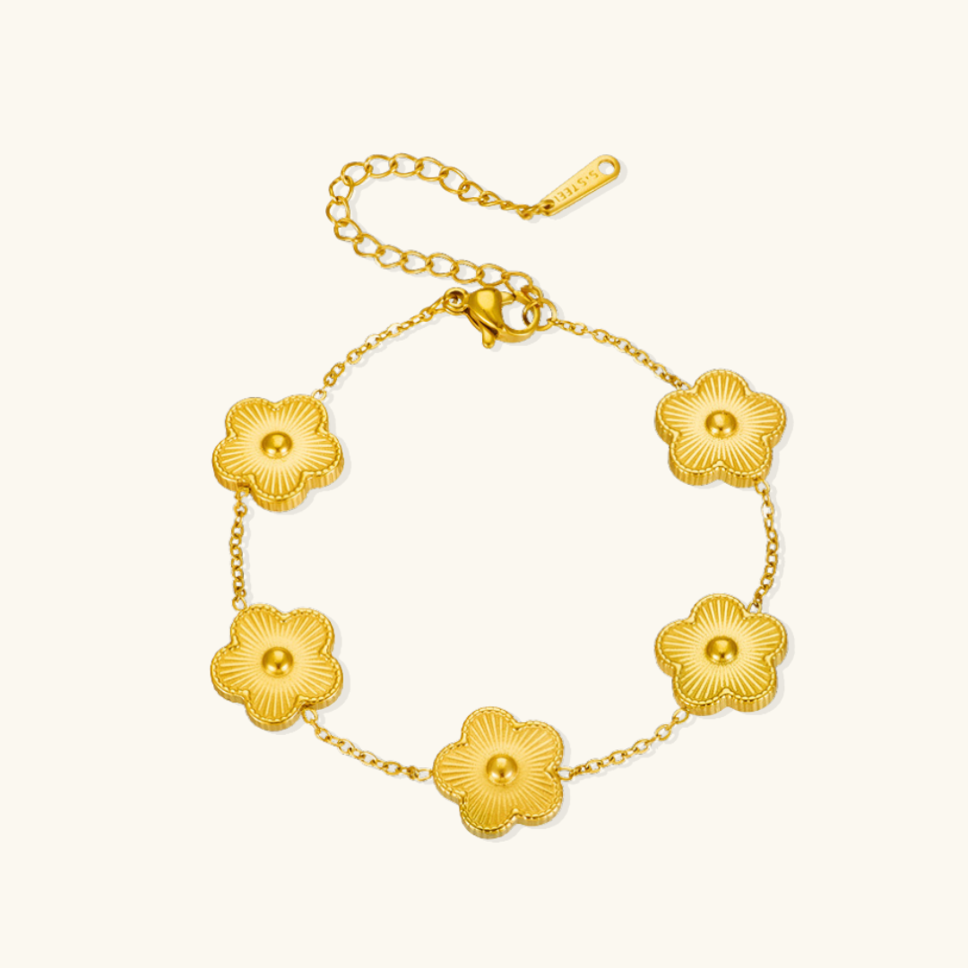 Wren Clover Bracelet