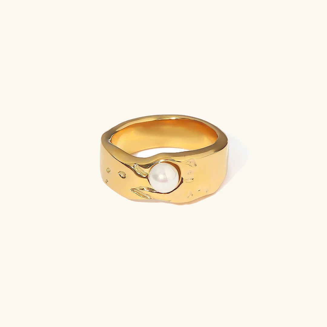 Elodie Pearl Ring
