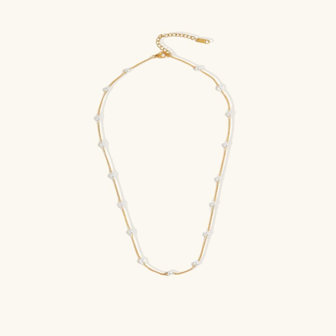 Saanvi Pearl Necklace