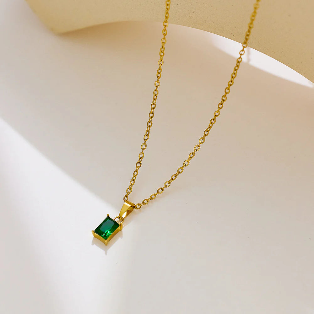 Aveline Necklace