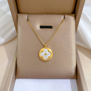 Renard Gold Clover Necklace