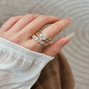 Vaeloria Prism Ring