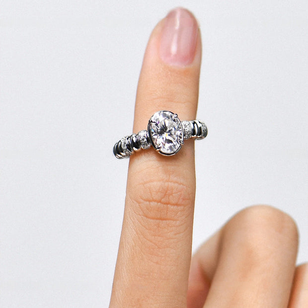 Lunelle Oval Ring