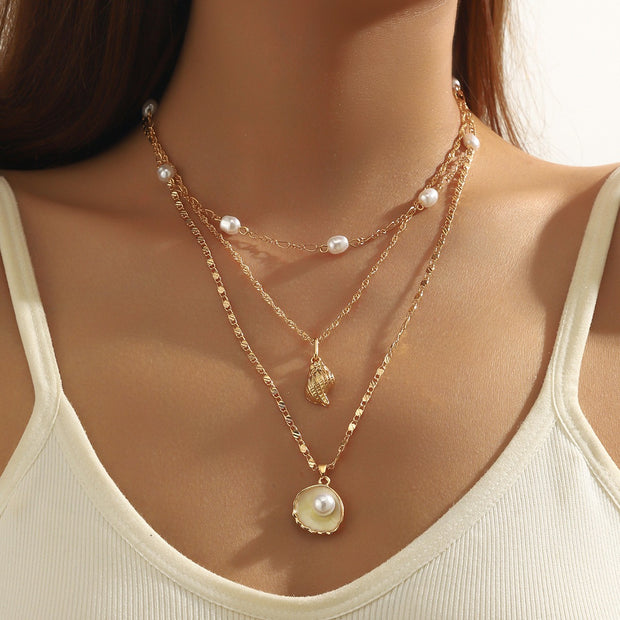 Isla Pearl Necklace