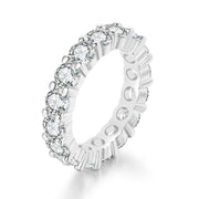 Éclora Classic Solitaire Ring