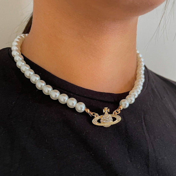 The Saturn Pearl Choker Necklace