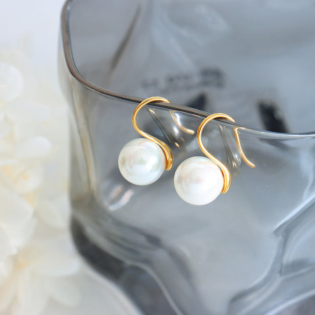Luminique Pearl Earrings